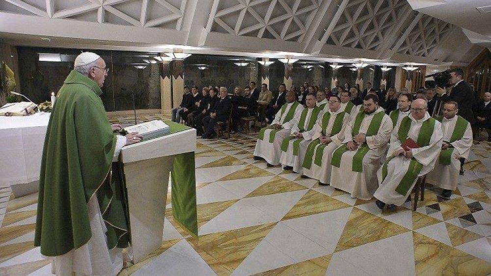 El Papa: �Somos cristianos o mundanos? Dios nos juzgar� con la misma medida