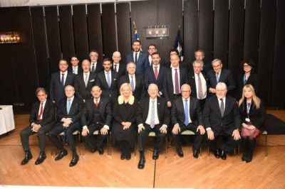 La AMIA, la DAIA y el Congreso Jud�o Latinoamericano se reunieron en el parlamento alem�n con Reuven Rivlin y l�deres jud�os de todo el mundo
