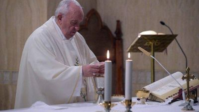 El Papa Francisco: la mundanidad, un lento deslizamiento hacia el pecado