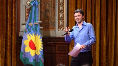 Costa les mete presi�n a los consorcios y no descarta un nueva ley de Puertos