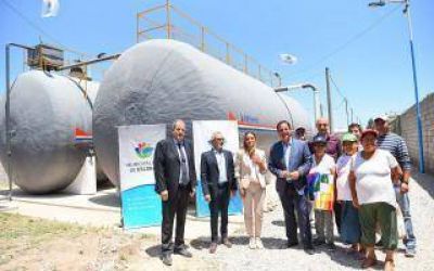 Escobar: Intendente firm� convenio con Aysa para ampliaci�n de obras