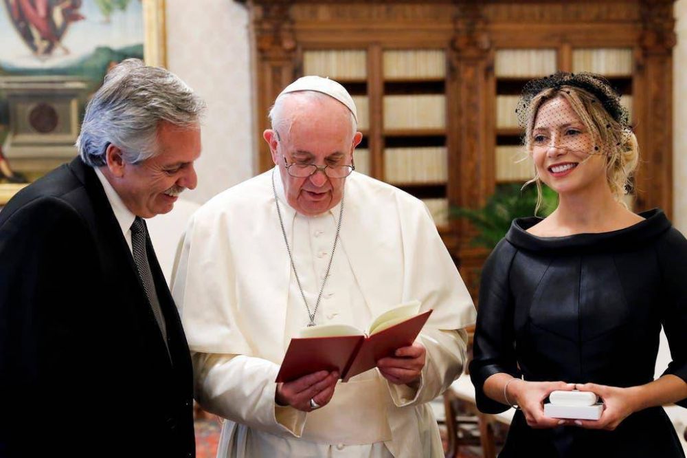 El demorado viaje del Papa a la Argentina qued fuera del dilogo, pero sigue en pie