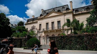 Deuda bonaerense: Kicillof extendi� el plazo de negociaci�n con los acreedores hasta el mediod�a