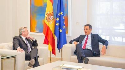 Alberto Fern�ndez lleg� a Espa�a para lograr que Pedro S�nchez apoye a la Argentina en la negociaci�n con el FMI