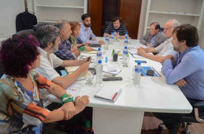 M�dicos bonaerenses le exigen al Gobierno que atienda �la deuda con la salud p�blica�