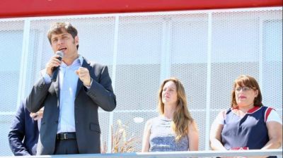 Kicillof: �Estamos trabajando para que todo el sistema educativo se vuelva a poner de pie�