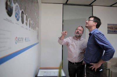 ACUMAR | Sabbatella recibi� al intendente de Mor�n, Lucas Ghi