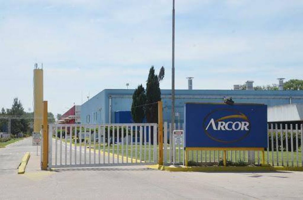 Ordenan reincorporar a trabajadores despedidos de Arcor