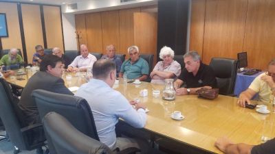 La FeMPINRA se reuni� con el Ministro de Trabajo: �Tenemos que encontrar la salida entre todos�  