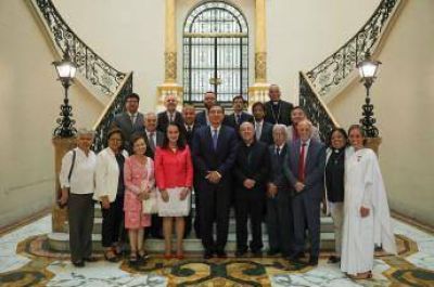 El presidente de la Asociaci�n Isl�mica del Per�, entre las personalidades recibidas por el Presidente peruano