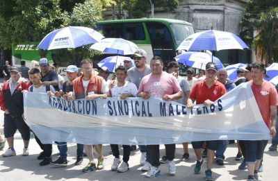 Una buena noticia!!! Maleteros de la Terminal m�s cerca de conseguir su regularizaci�n laboral