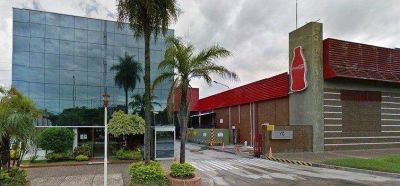 Se hac�a pasar por empleado de Coca Cola y promet�a trabajo en la empresa a cambio de dinero