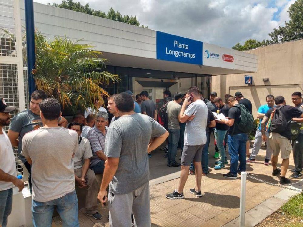 198 trabajadores de Danone - La Serensima son afectados por bajas de salario, flexibilizacin y aprietes