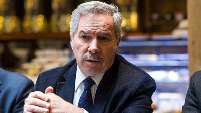 Felipe Sol�: �La iglesia no puede tener actitudes antidemocr�ticas en el tema del aborto�