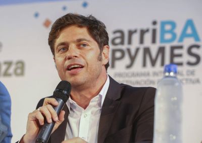 Kicillof rodeado: La C�mpora y los intendentes del PJ le disputan el poder en la Provincia