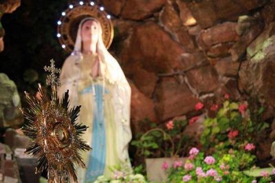 Los marplatenses honrar�n a la Virgen de Lourdes