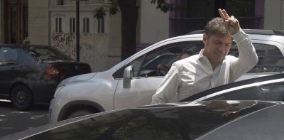 Otro frente para Axel Kicillof: los intendentes peronistas no le contestan el WhatsApp