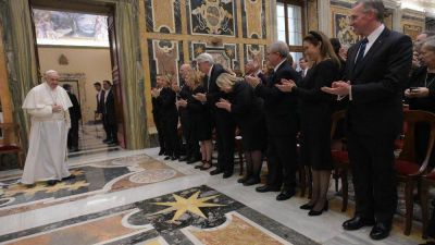El Papa a los Caballeros de Col�n: Ustedes son signo del infinito amor de Dios