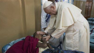 En el D�a del Enfermo el Papa conf�a a Mar�a a todos los que sufren