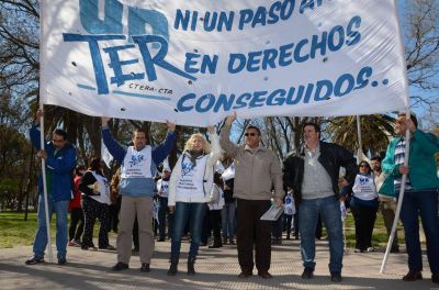 Río Negro: La Unter se declaró en estado de alerta y movilización exigiendo paritarias