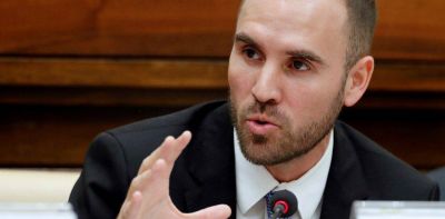 Mart�n Guzm�n busca mostrar en el Congreso el apoyo de empresarios, gremios y la oposici�n a la renegociaci�n de la deuda