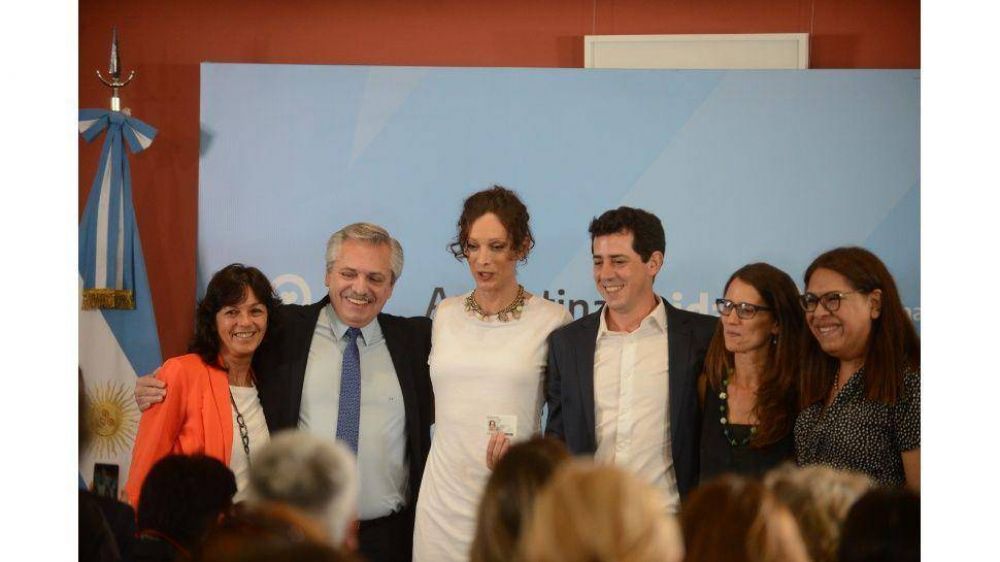 El Gobierno se abroquela ante el FMI, y Alberto y Cristina afinan la sintona