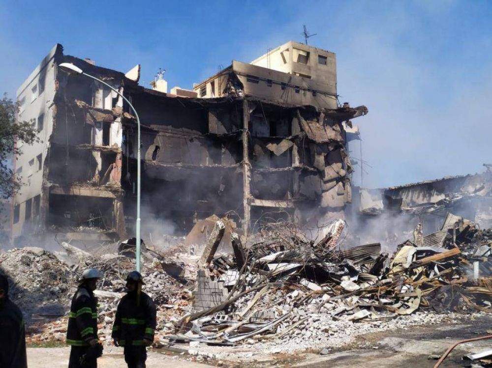 Torres y Livia: el municipio exigir a la empresa que asuma los costos de la demolicin