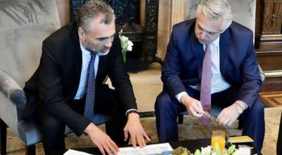 ANSES planea integrar la Pensi�n Universal ANSES planea integrar la Pensi�n Universal para el Adulto Mayor con la jubilaci�n m�nimapara el Adulto Mayor con la jubilaci�n m�nima