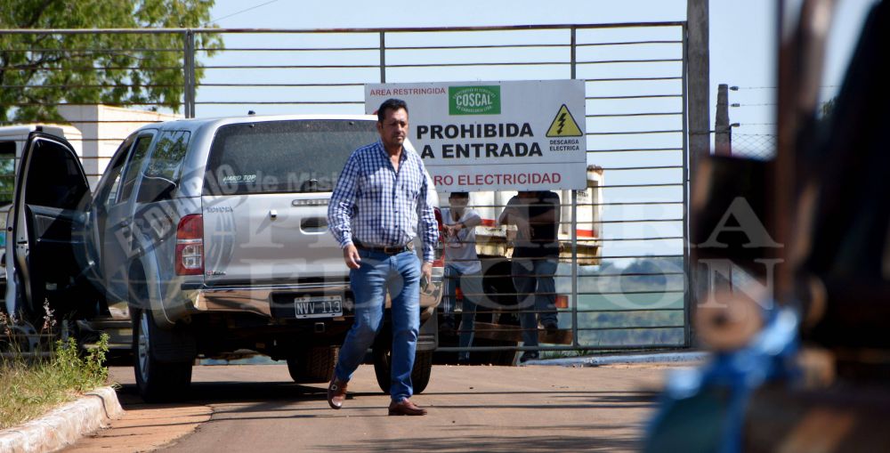 Flores vet la ordenanza que le quit manejo de planta de agua