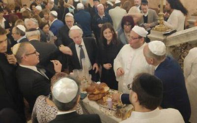 Un Shabat muy emotivo se realiz� en la Sinagoga restaurada de Alejandr�a en Egipto