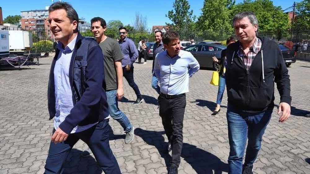 Axel Kicillof busca conformar un espacio de dilogo con Sergio Massa, Mximo Kirchner y los diputados del Frente de Todos