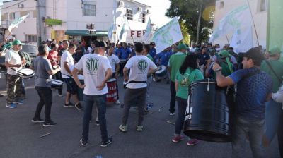 La Justicia fall� y Arcor deber� reincorporar a cinco trabajadores m�s