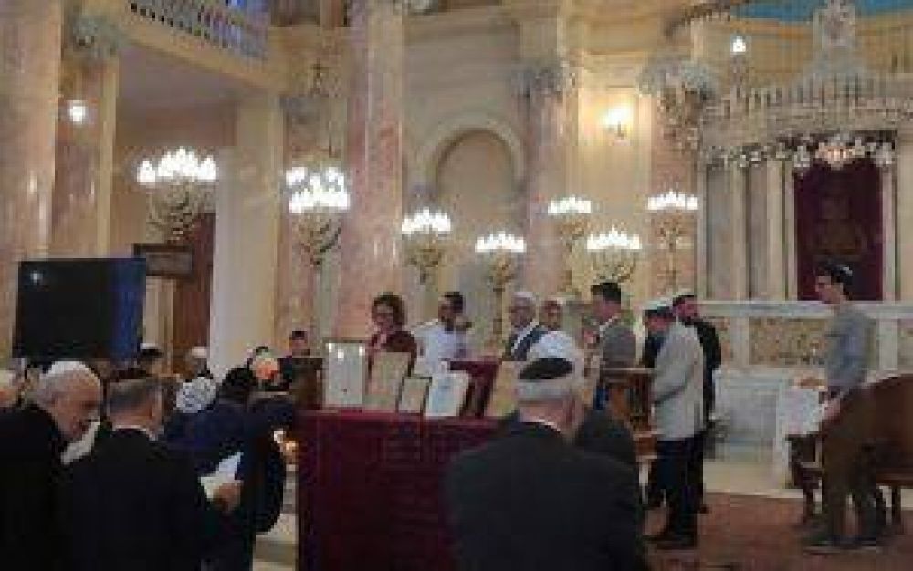 La sinagoga de Alejandra acoge las oraciones judas ms grandes de Egipto en dcadas