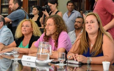 Los gremios estatales insistir�n para que el aumento de Kicillof llegue tambi�n a los contratados