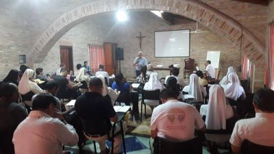 Obispo de Carapegu�: �Queremos reanimar la comunidad eclesial de base�