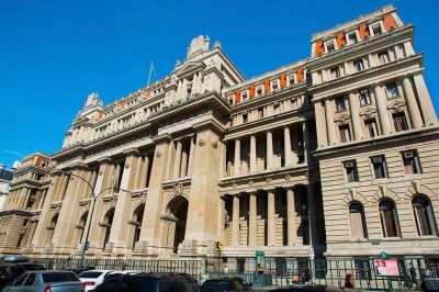 La reforma de las jubilaciones podr�a afectar a los jueces de 11 provincias