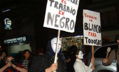 La Argentina �en negro�: la informalidad laboral no disminuye y afecta a la mitad de los trabajadores