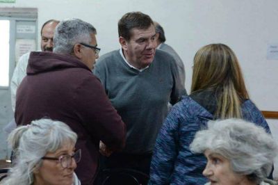 Visita al barrio y reuni�n de gabinete 