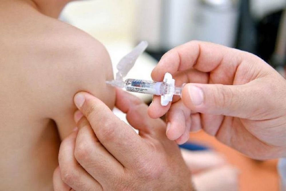 La vacuna ms buscada: Provincia comenz a repartir miles de dosis de la antimeningococo