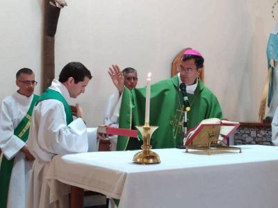 Gast�n Buono, nuevo p�rroco de la iglesia Medalla Milagrosa