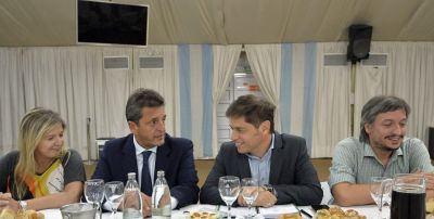 El pedido de Kicillof a Naci�n, con el �apoyo? de M�ximo y Massa