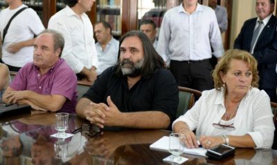 Kicillof tiene su primer test salarial con los docentes