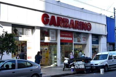 Preocupación por el futuro de las sucursales de Garbarino
