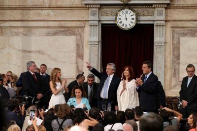 Alberto Fern�ndez prepara para el Congreso un discurso cargado de anuncios, con escasa menci�n a la herencia y un amplio llamado a la unidad