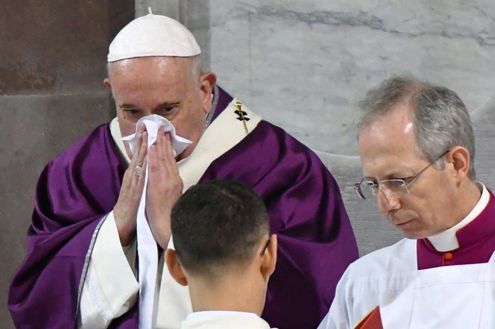 El papa Francisco sigue resfriado y volvi a suspender actividades