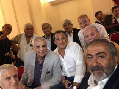 La unidad en un Tweet