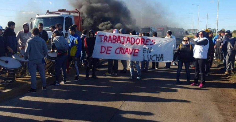 Denuncian que Cambiemos se qued� con las donaciones para los despedidos de Criave