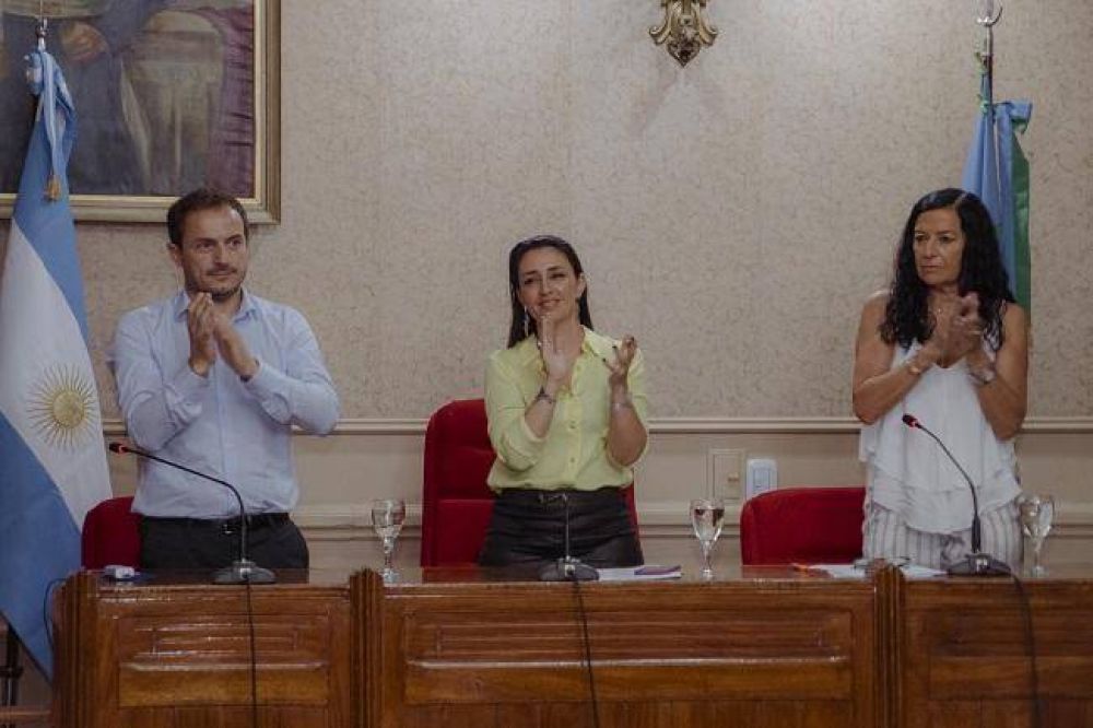 Abella inaugur� las sesiones ordinarias y asegur� la continuidad de obras y proyectos para Campana