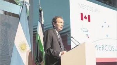 B�liz, el estratega de Alberto, blanque� los retos que enfrenta el Gobierno