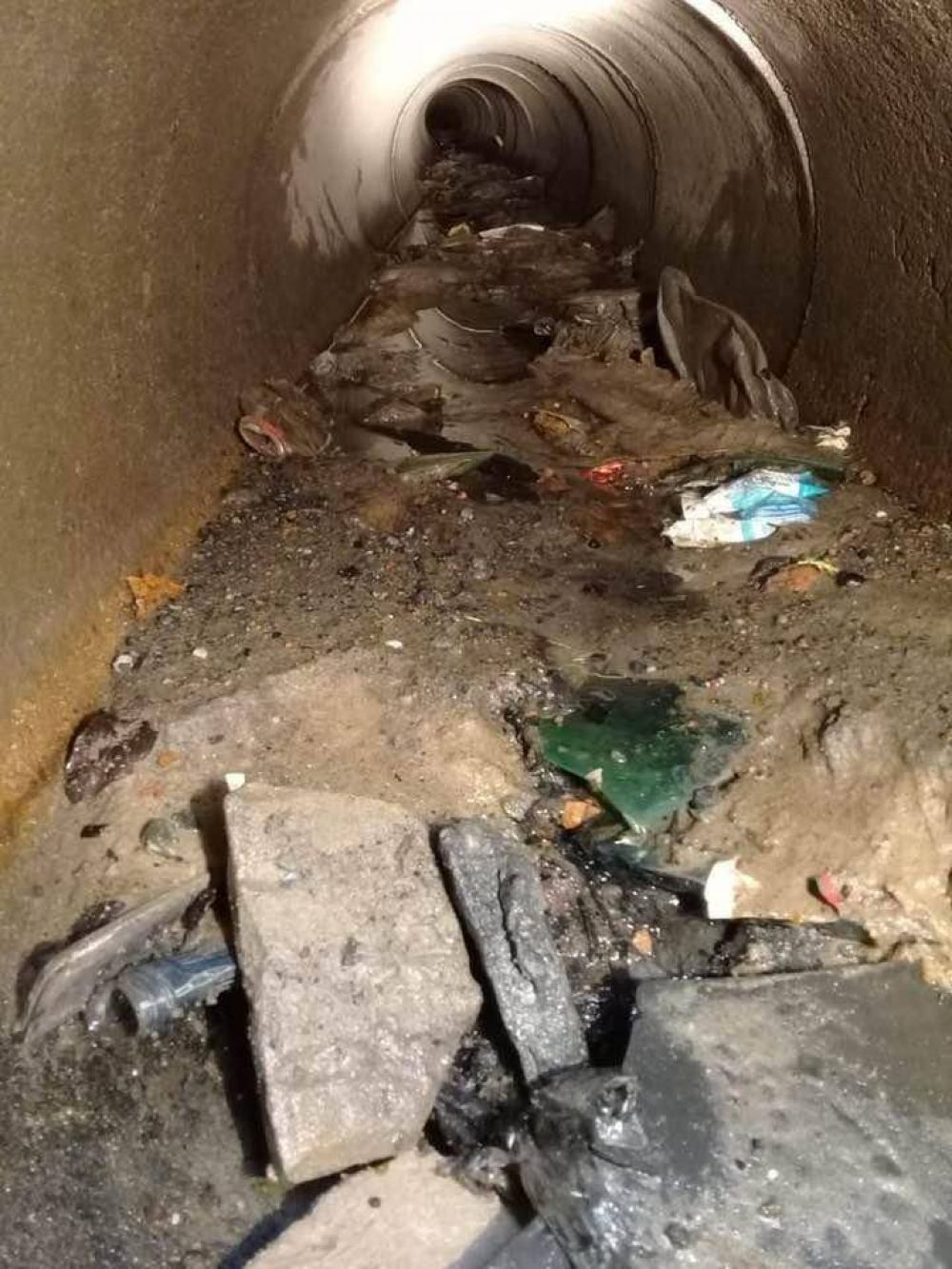 Basura acumulada en los desag�es